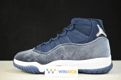 11 Jordan Air  “Midnight Navy” 1215